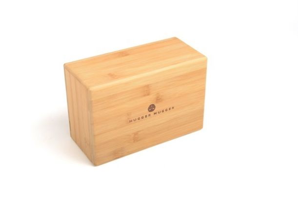An Eco-Chic Holiday Gift Guide For The Wandering Yogi Hero Image