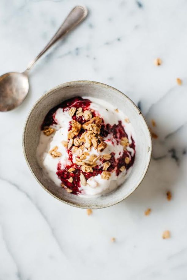 Generation Foodie: 10 Healthy Blogs That Inspire Us To Cook Hero Image