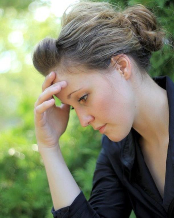 12 Signs You're Unhealthy That You Probably Ignore (But Shouldn't) Hero Image