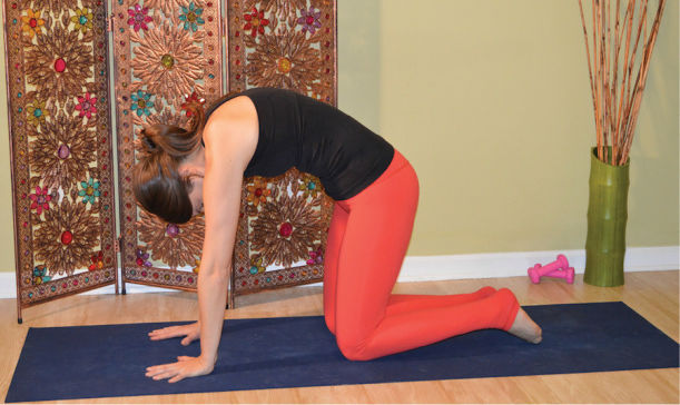 Detox & Energize With This Yoga-Inspired Workout Hero Image