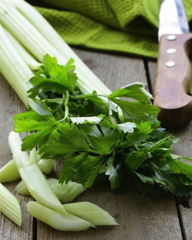 12 Foods To Fight Inflammation Hero Image