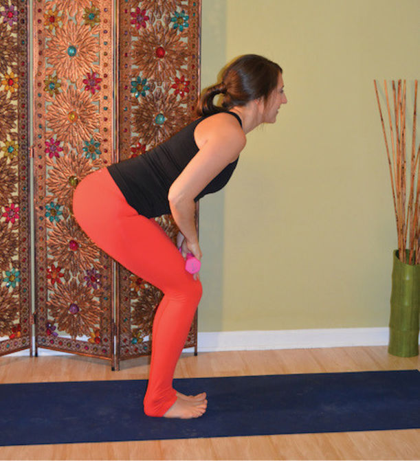 Detox & Energize With This Yoga-Inspired Workout Hero Image