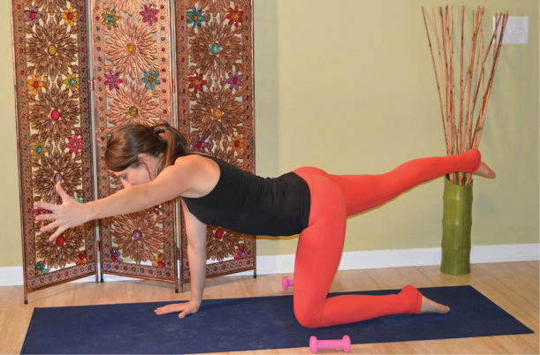 Detox & Energize With This Yoga-Inspired Workout Hero Image
