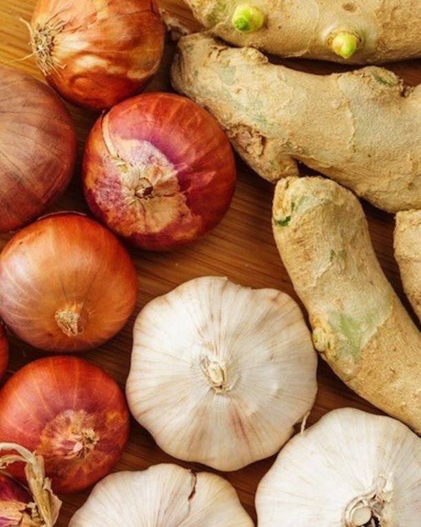 6 Healing Staples That Belong In Every Kitchen Hero Image