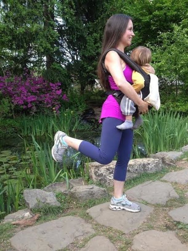 A 10-Minute Summer Workout For New Moms (You Can Wear Your Baby!) Hero Image