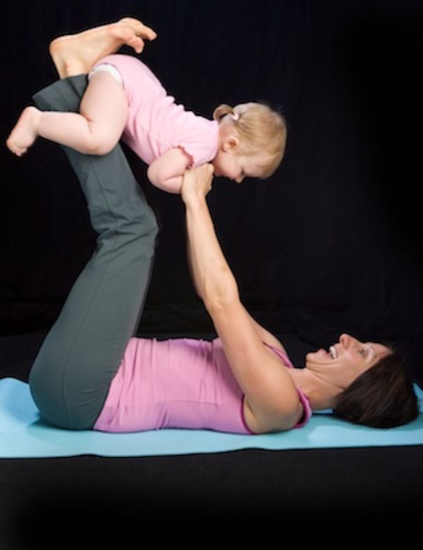 5 Yoga Poses For Mommies & Babies Hero Image