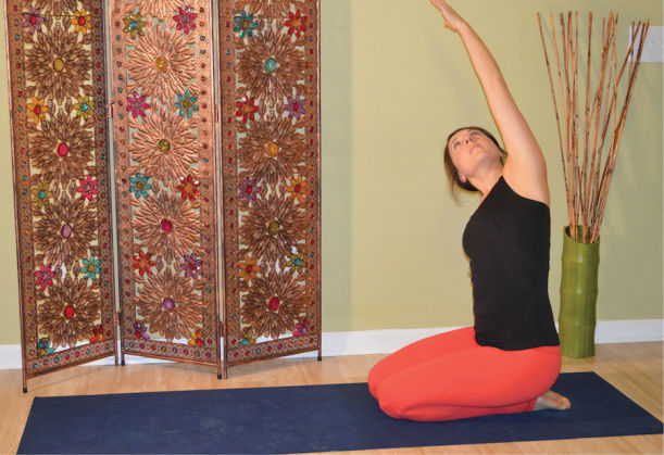 Detox & Energize With This Yoga-Inspired Workout Hero Image