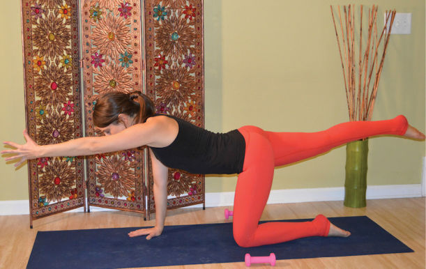 Detox & Energize With This Yoga-Inspired Workout Hero Image