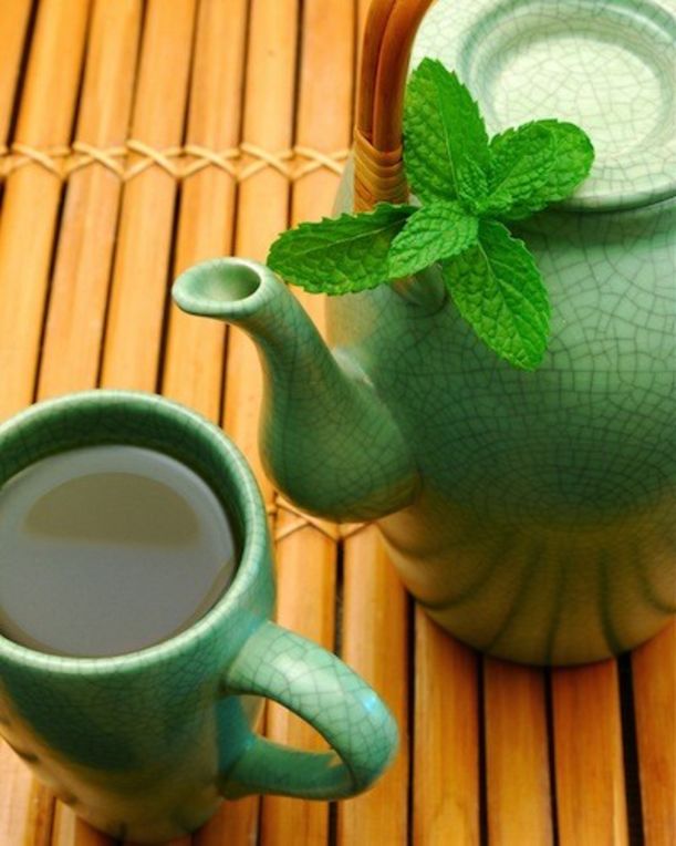 10 Natural Remedies That Should Be In Every Medicine Cabinet Hero Image