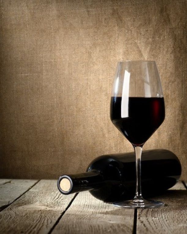 8 Best Anti-Aging Foods Hero Image
