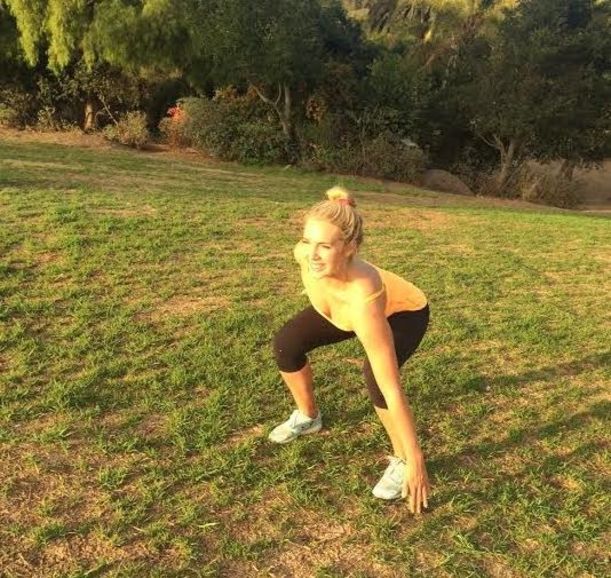 A Quick HIIT Workout For A Bombshell Body Hero Image