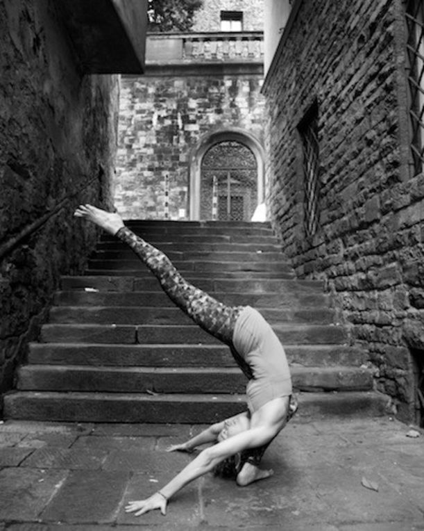 Yoga In Florence & Rome (Wow!) Hero Image