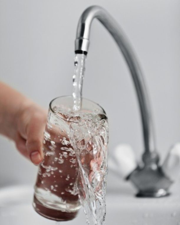 12 Chemicals That Are Screwing Up Your Hormones Hero Image