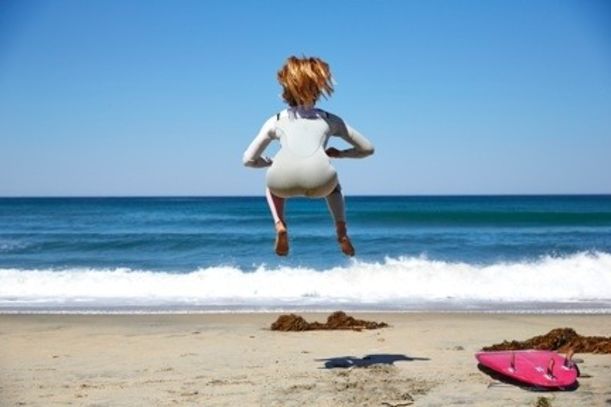 Wake Your Body Up With These Yoga-Inspired Moves Hero Image