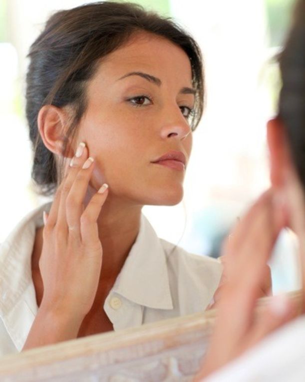12 Signs You're Unhealthy That You Probably Ignore (But Shouldn't) Hero Image