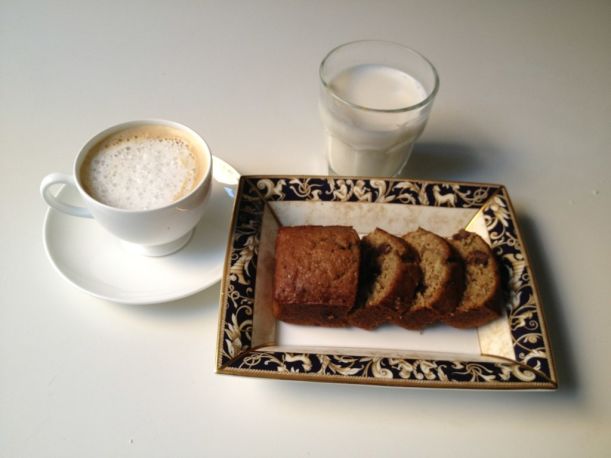 How to Make Almond Milk in 4 Easy Steps Hero Image
