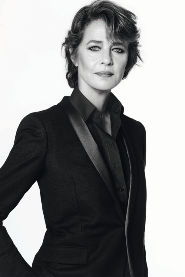 9 Gorgeous Women (Ages 61 To 94) Who Prove Beauty Is Ageless Hero Image