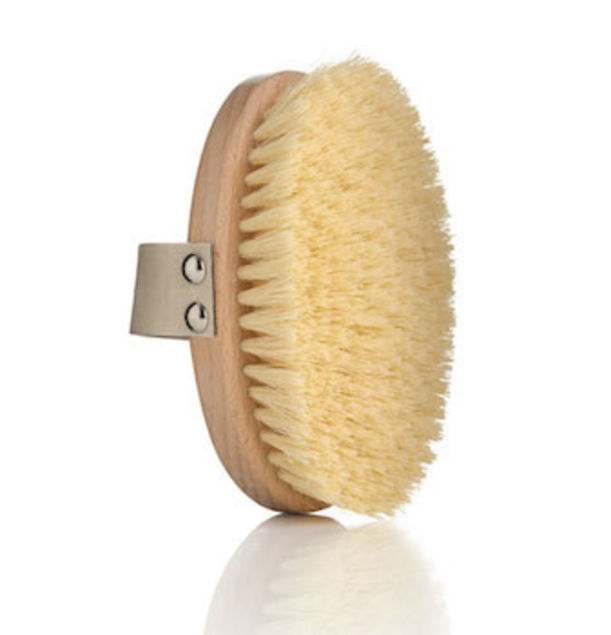 9 Nontoxic Beauty Products To Add To Your Routine Hero Image