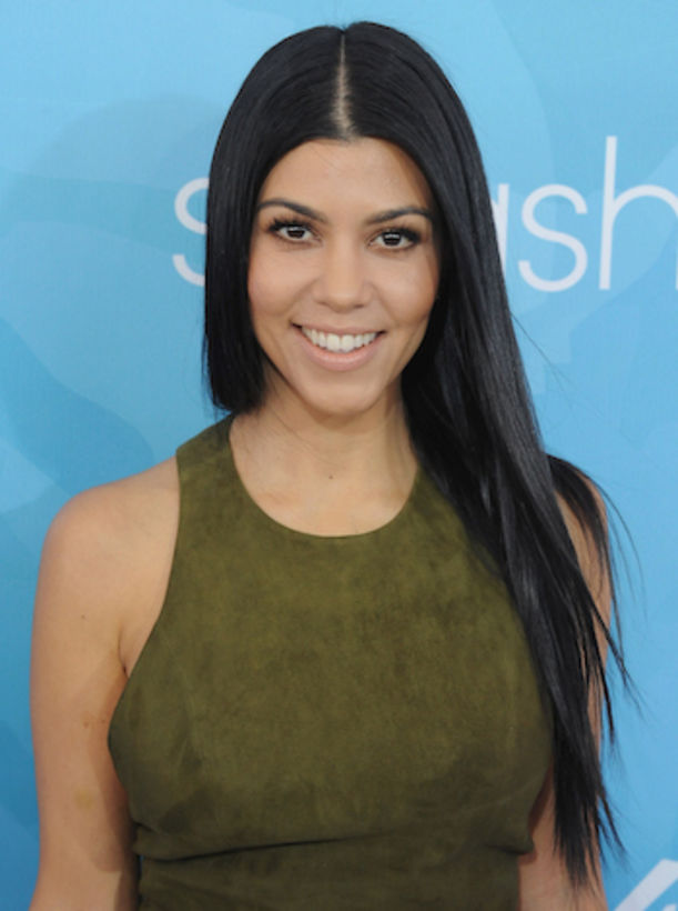 14 Celebrities On Their Favorite Green Beauty Routines Hero Image