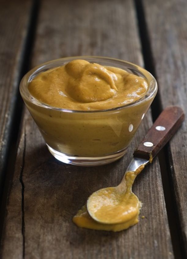 5 Sexy & Slimming Foods For Valentine's Day Hero Image