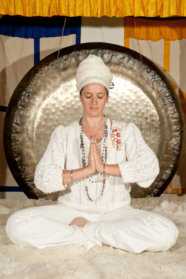 Try This Quick Kundalini Yoga Sequence From A West Coast Guru Hero Image