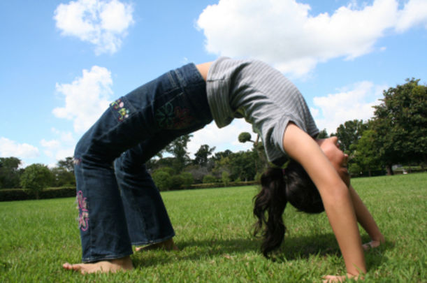 8 Health Benefits of Yoga Hero Image