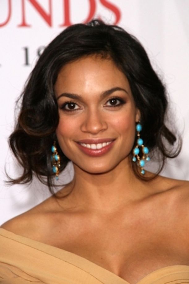 14 Celebrities On Their Favorite Green Beauty Routines Hero Image