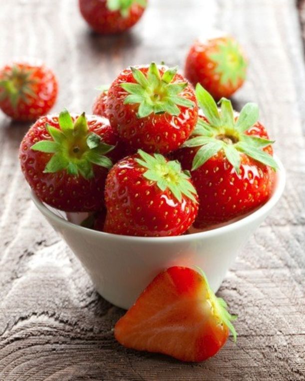 6 Great Ways To Get Vitamin C (Without Supplements!) Hero Image