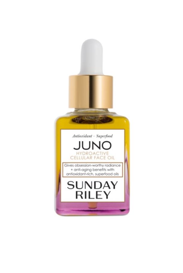 The 7 Cleanest, Greenest Face Oils Hero Image