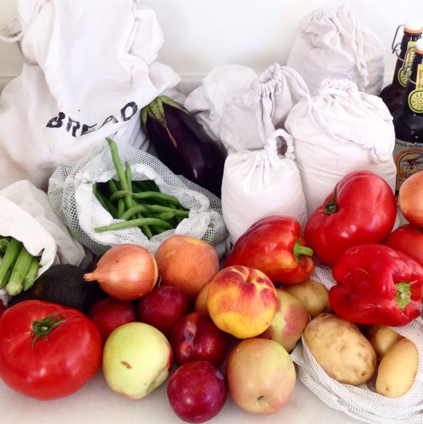 Take A Peek Into One French Woman's Zero-Waste, Minimalist Home Hero Image