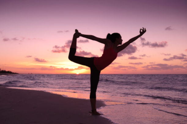 8 Health Benefits of Yoga Hero Image