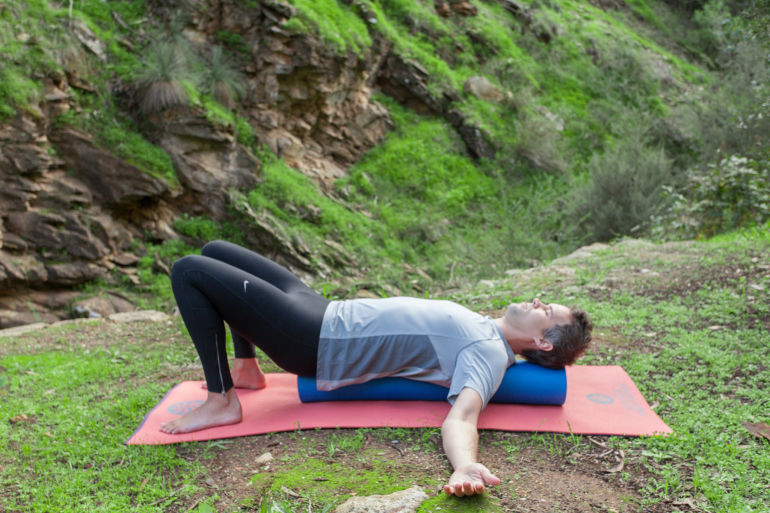5 Foam Roller Exercises For Better Sleep Tonight Hero Image