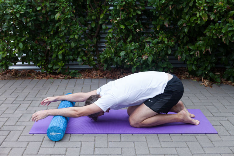 6 Foam-Roller Stretches To Ease Neck And Shoulder Pain Hero Image