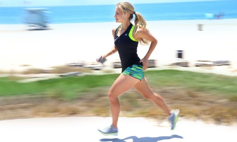 10 Ways To Transform Your Run Into A Full-Body Workout Hero Image