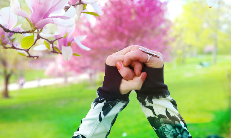 7 Mudras To Unlock Your 7 Chakras Hero Image