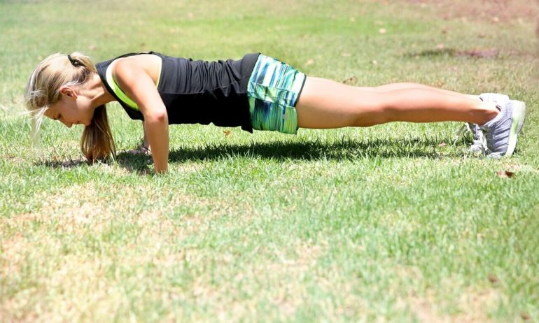 10 Ways To Transform Your Run Into A Full-Body Workout Hero Image