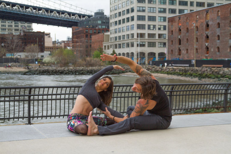 9 "Selfless-Partner" Yoga Poses To Create Conscious Connection Hero Image