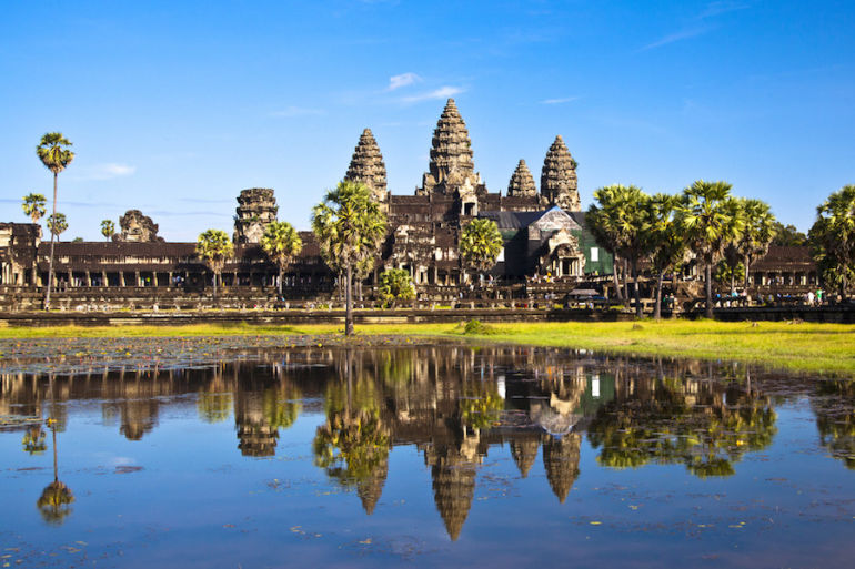 10 Places To Visit Before You Die Hero Image