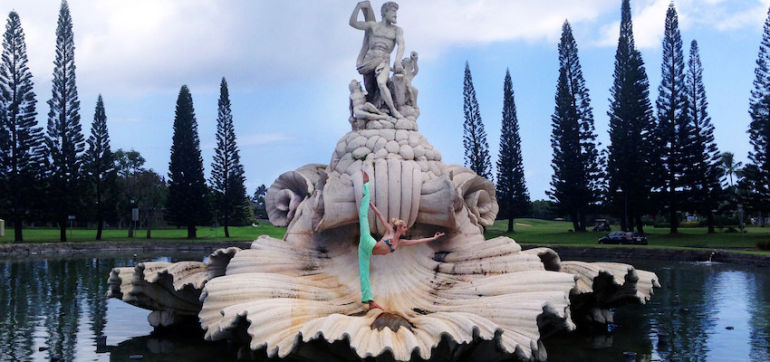10 Tips To Take Great Yoga Pics On Instagram Hero Image