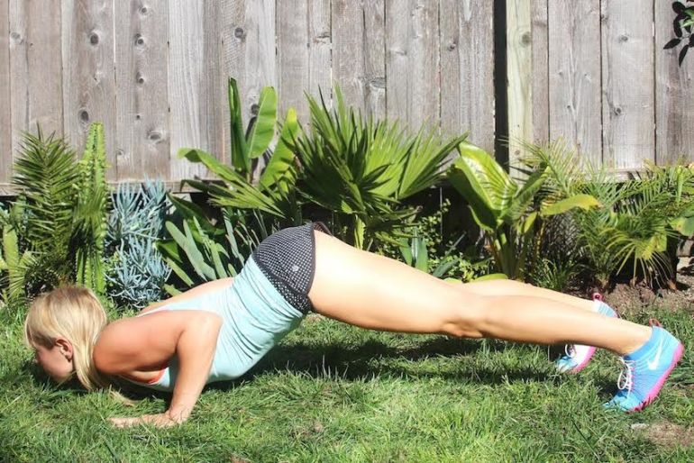 5 Push-Up Variations For Strong, Sculpted Arms Hero Image
