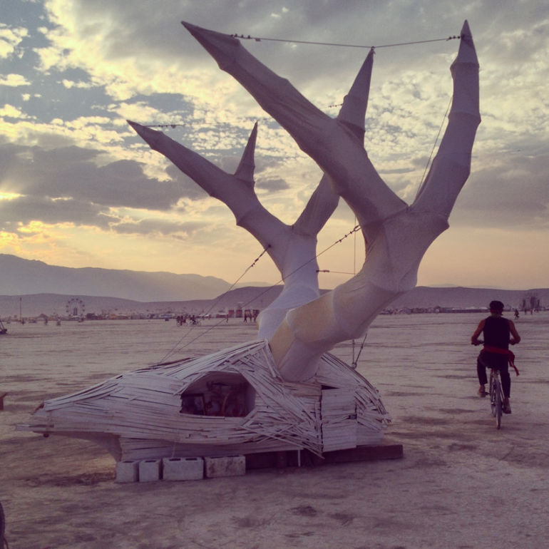 30 Amazing Photos That Will Make You Wish You Were At Burning Man 2014 Hero Image