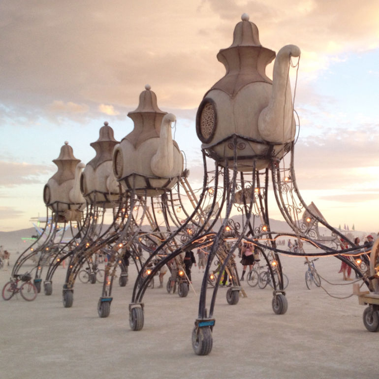 30 Amazing Photos That Will Make You Wish You Were At Burning Man 2014 Hero Image