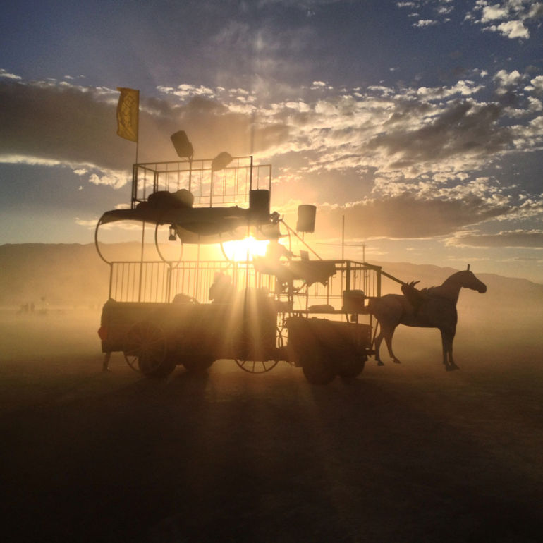 30 Amazing Photos That Will Make You Wish You Were At Burning Man 2014 Hero Image