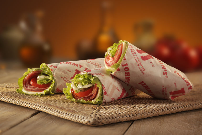 11 Nutritionists Reveal What They Order At Popular Food Chains Hero Image