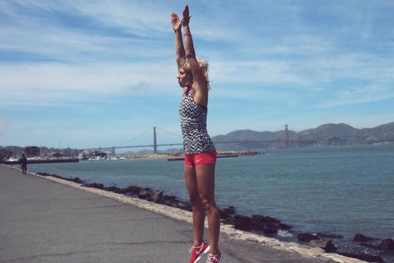 5 Squat Variations For Killer Legs (Equipment-Free!) Hero Image