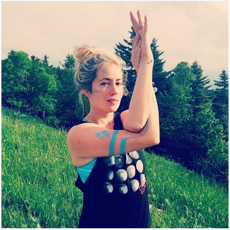 12 Rockstar Yogis Who Are Leading The Body-Positive Movement Hero Image
