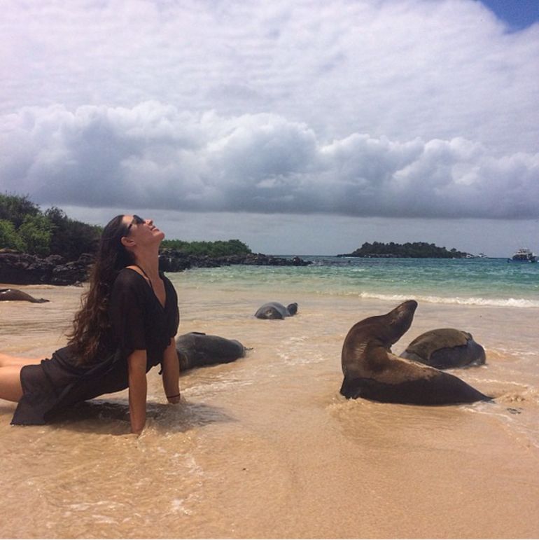 21 Badass Yogis Around The World (Happy International Day Of Yoga!) Hero Image