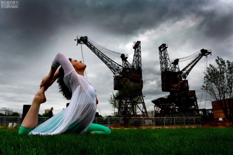 Yoga In London (Gorgeous Slideshow) Hero Image