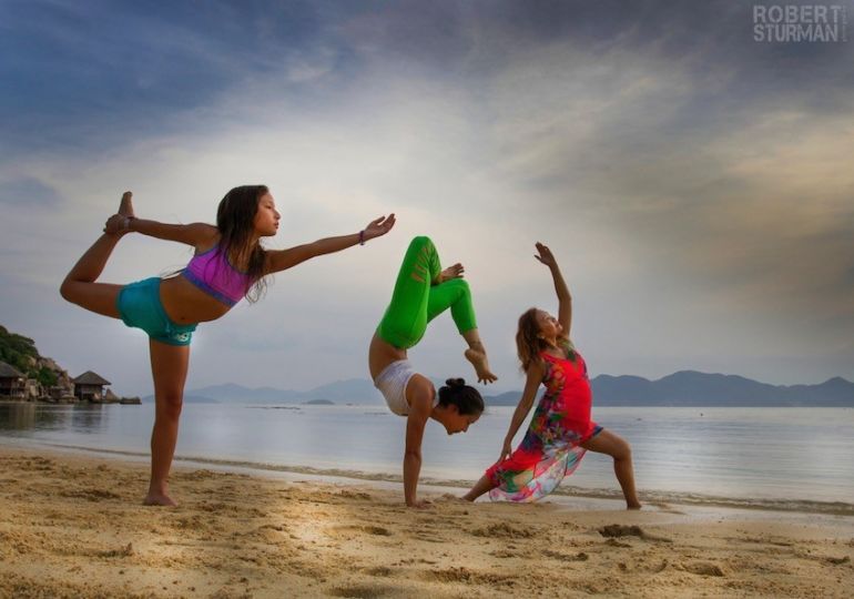 Mother's Day Yoga: 17 Photos That Will Warm Your Heart Hero Image