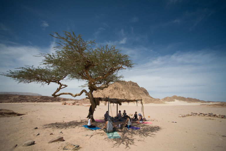 Yoga & Meditation In The Sinai Desert (Gorgeous Photos) Hero Image